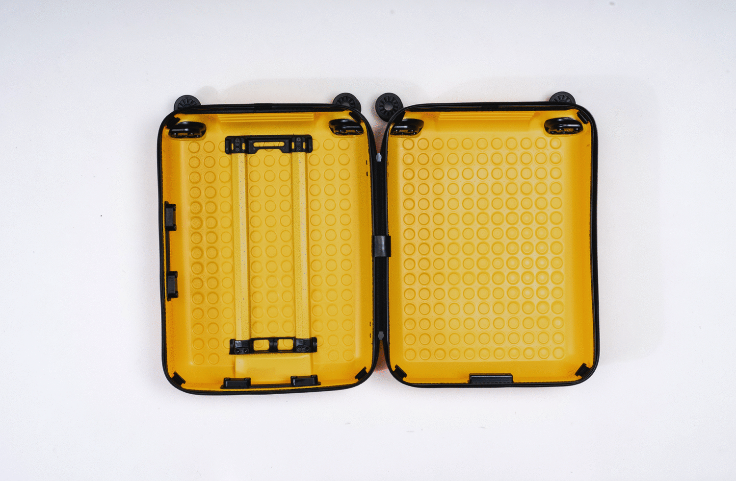 Changer les roues de sa valise Dot-Drops : notre tuto qui roule